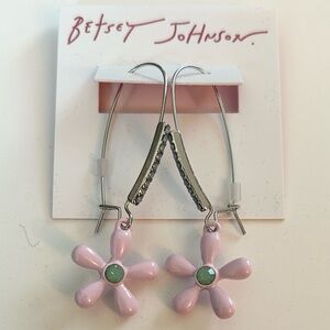 Betsey Johnson Purple Flower Dangle Earrings With Rhinestone Silver-Tone NEW